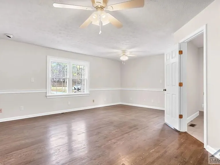 155 Dwight Rd — Photo 29