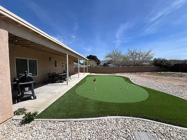 17915 Westlawn St — Photo 12