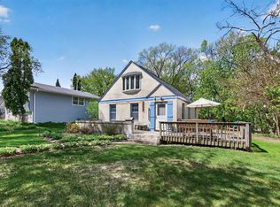 1103 Loeb St, Saint Paul, MN 55117