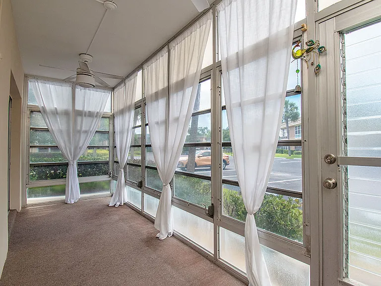 28 Vista Gardens Trl #102 — Photo 29