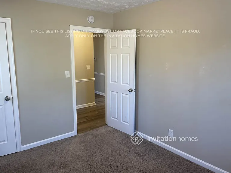 921 Walnut Cir SW — Photo 10