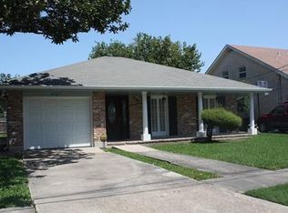 4705 Clearlake Dr, Metairie, LA 70006