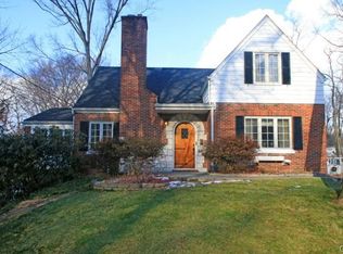25 Birchwood Cir, Fairfield, CT 06824