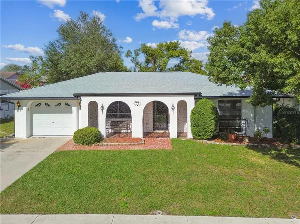6243 Seaford Dr, Holiday, FL 34690