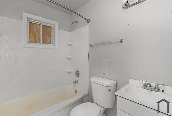10333 Earl Dr — Photo 12