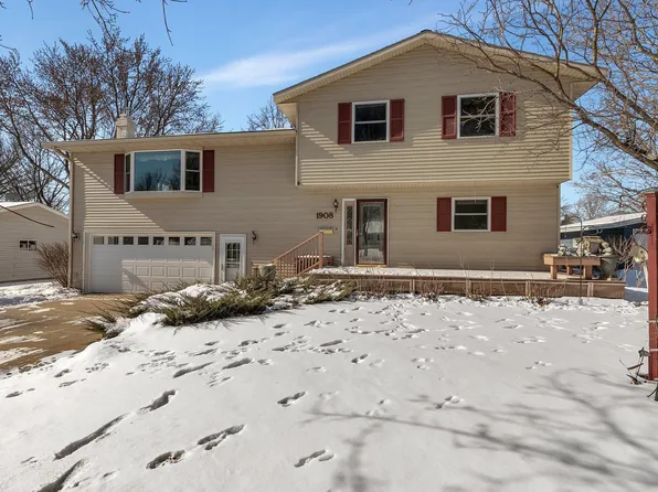 1908 8th St SW, Willmar, MN 56201