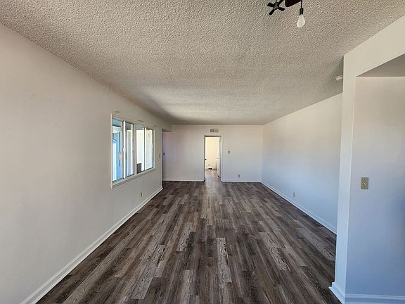 5th image of 6082 Chippewa Dr