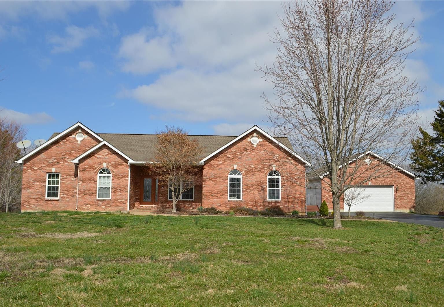 1596 Saddle Dr, Festus, MO 63028 Zillow