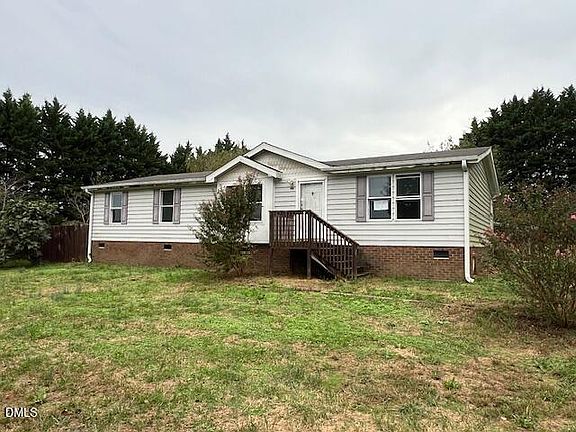 2nd image of 240 Autumn Dr