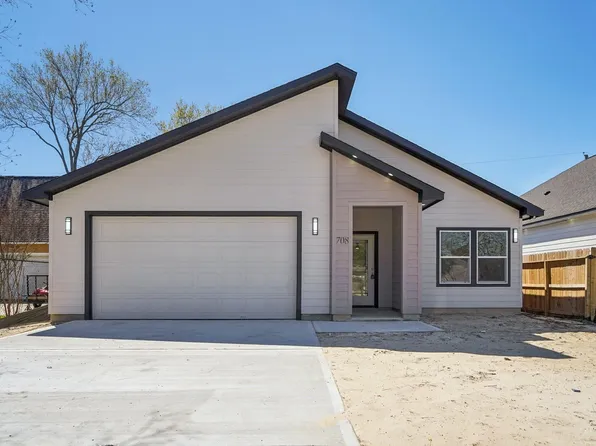 708 S Carroll St, La Porte, TX 77571