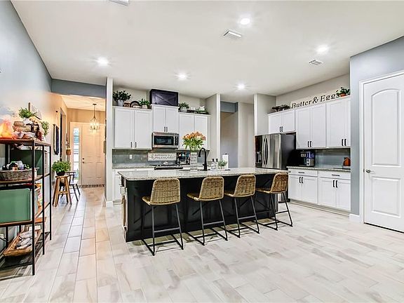 3rd image of 35104 Mimosa Parke Pl