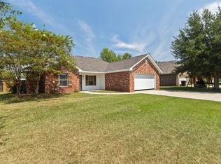 14 W Spruce, Sumrall, MS 39482