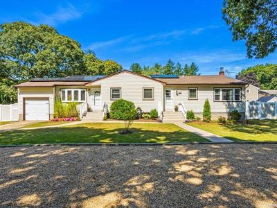 15 Vine Street, Centereach, NY, 11720