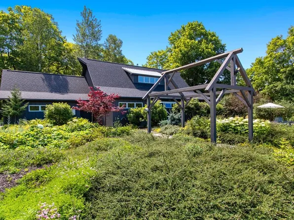 11150 Old Stage Rd, Sister Bay, WI 54234