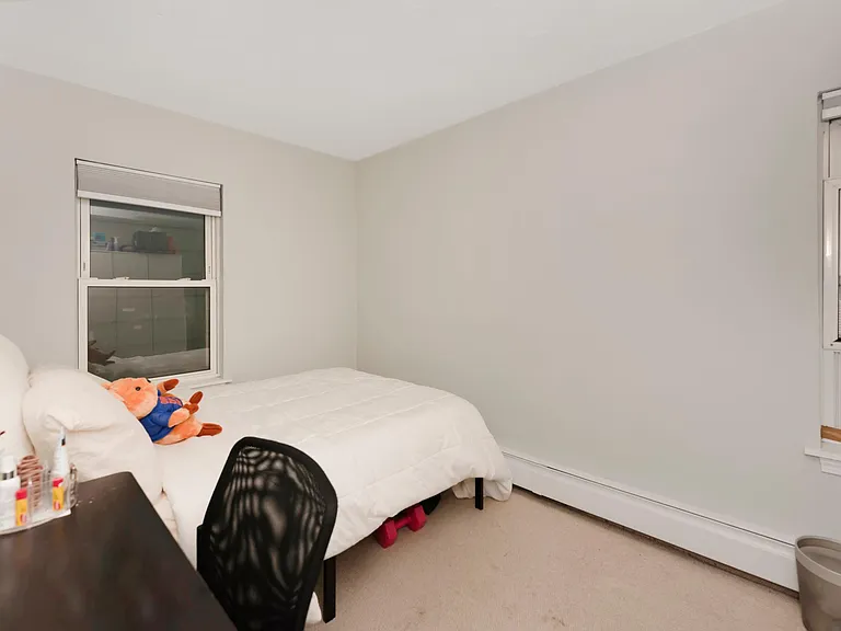 95 2nd St #6 — Photo 13