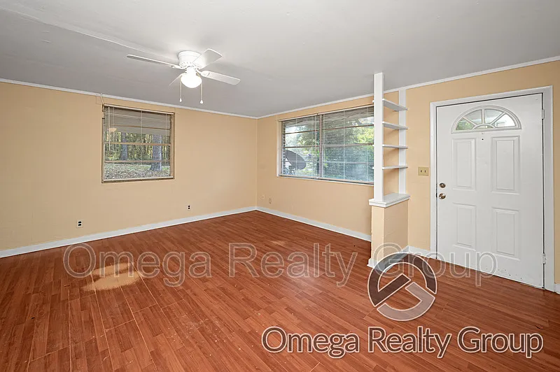 2 bed, 1.0 bath, 930 sqft, $1,125 — Photo 4