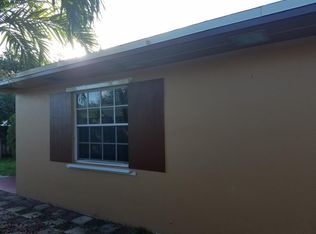 5708 Garfield St, Hollywood, FL 33021