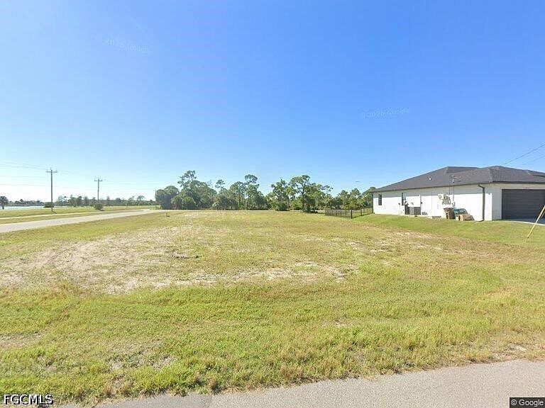 1st image of 3722 NW 44th Ave