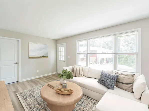 Northway Eleven, An Eagle Rock Community