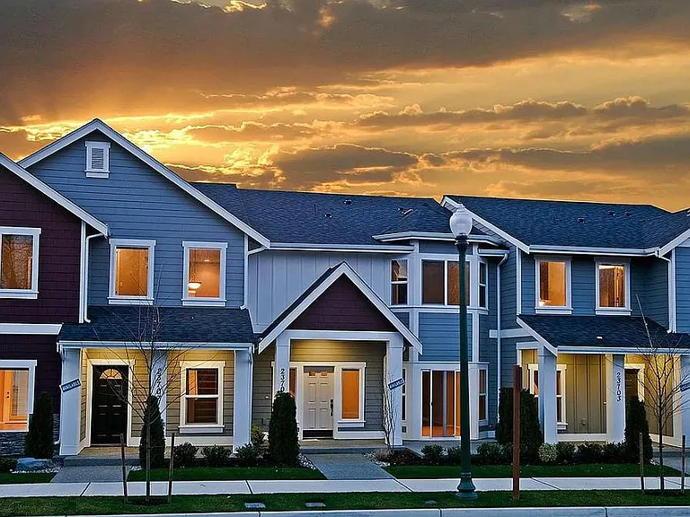 Watertree Place Townhomes — Photo 1
