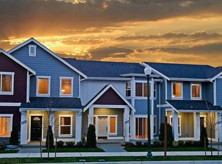 Watertree Place Townhomes, Kent, WA 98032