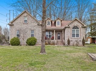 1201 Lake Marie Rd, Gallatin, TN 37066