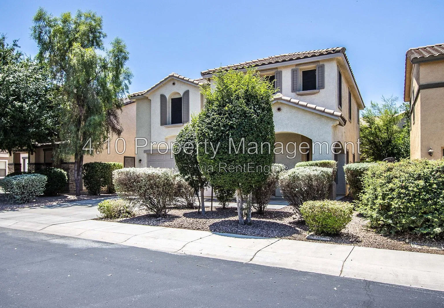 3 bed, 2.5 bath, 1757 sqft, $2,200 — Photo 2