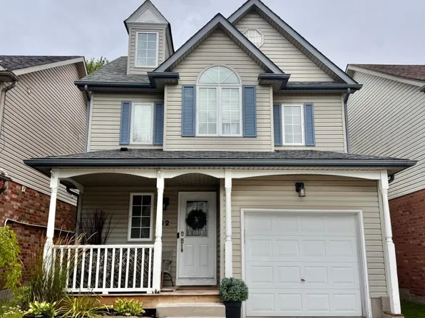 32 Marcy Cres, Cambridge, ON N3C 4H5