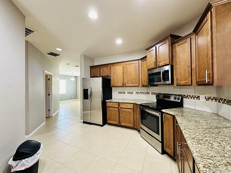 3612 S Washington St — Photo 16