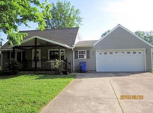 128 Hatherly Dr, Hamilton, OH 45013