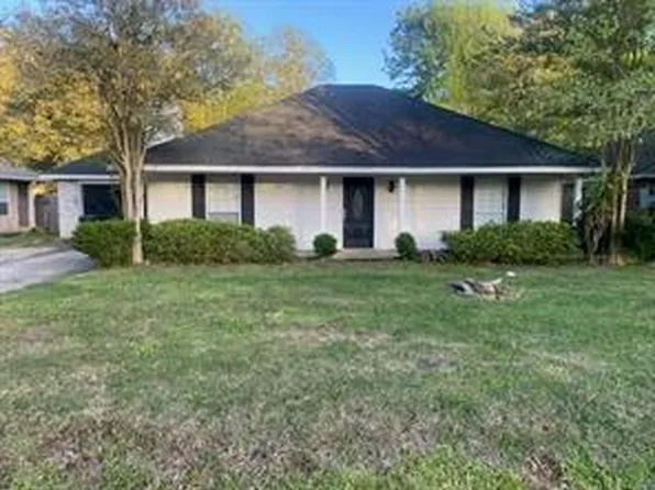 2415 Biron St, Mandeville, LA 70448