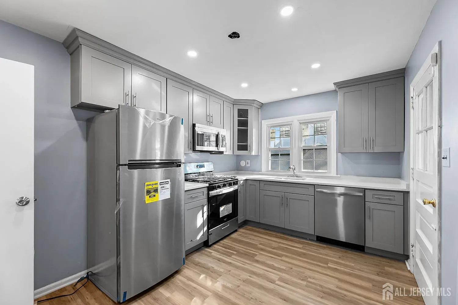 224 Rutgers St — Photo 1