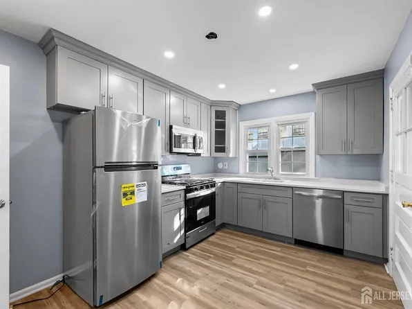 224 Rutgers St Unit 1, New Brunswick, NJ 08901