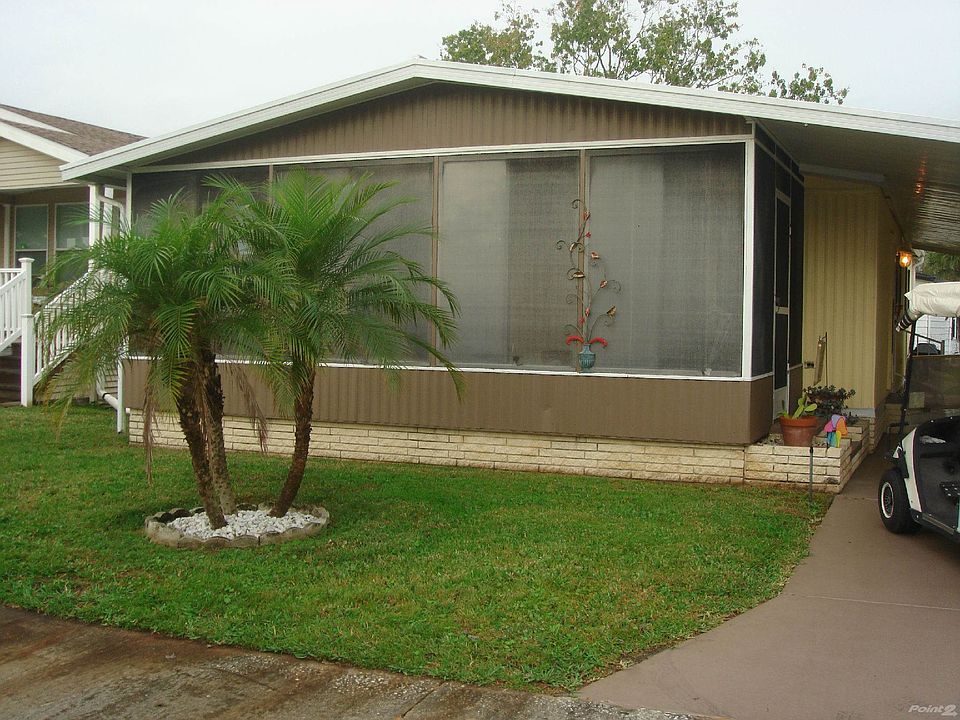 1st image of 161 Lakeview Dr