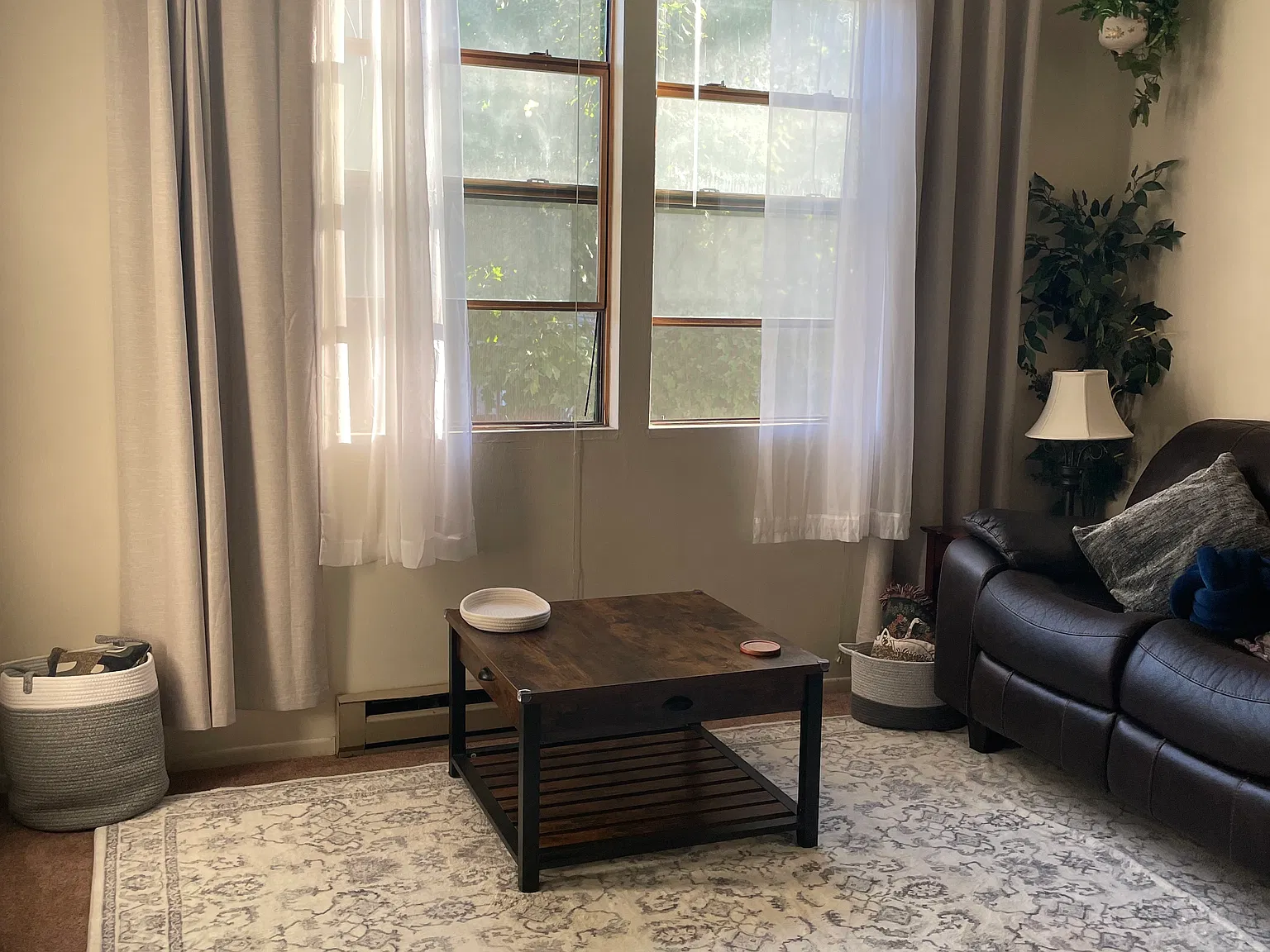 2 bed, $2,000 — Photo 2