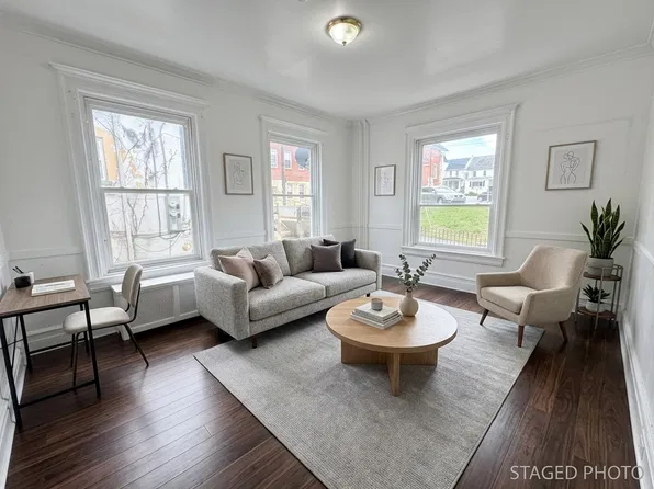 435 Main St APT D, Slatington, PA 18080