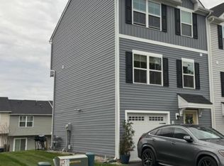 2138 Cross Country Rd, Northampton, PA 18067