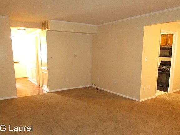 3rd image of 5533 Burnside Dr