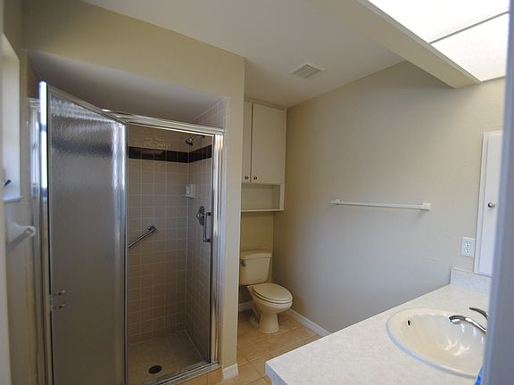 2nd image of 1366 Roosevelt Dr