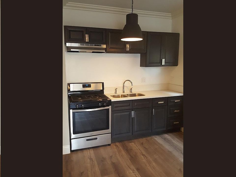 1st image of 2820 W 8th St APT 1