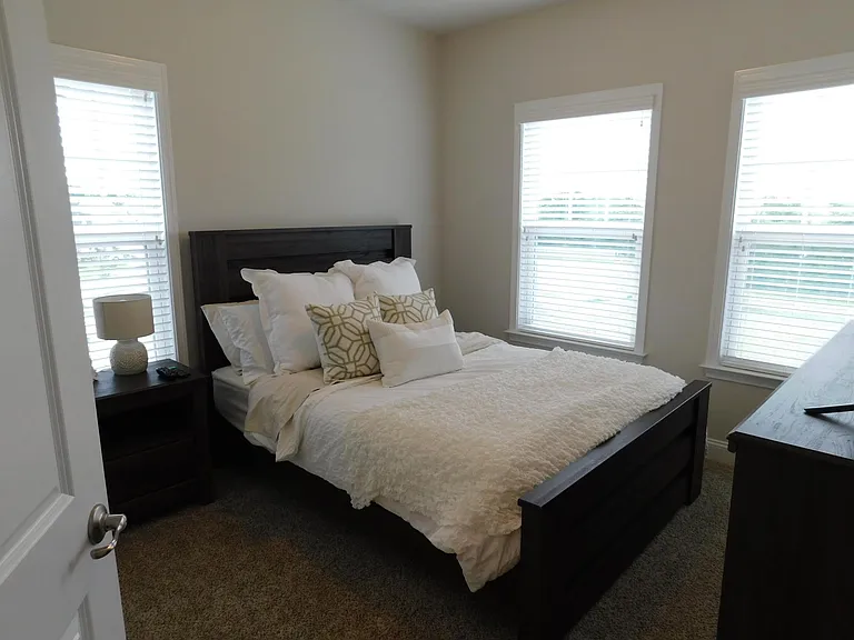 152 Seneca Pl — Photo 16