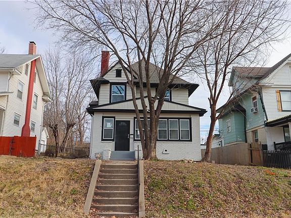 3rd image of 2049 N Tremont St