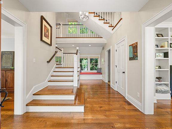 2nd image of 6305 SW Sweetbriar Ct