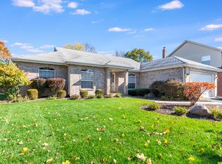 16608 Karen Springs Dr, Lockport, IL 60441