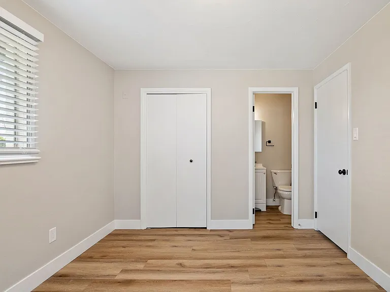 6010 Garrison St — Photo 10