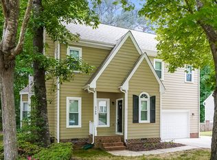 2709 Kempsford Pl, Raleigh, NC 27604