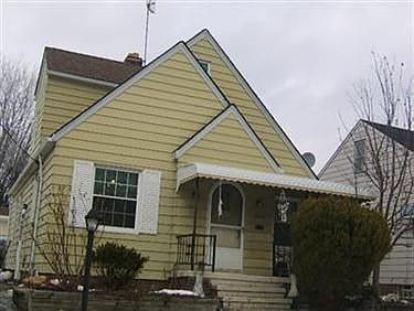 1st image of 5610 Biddulph Ave