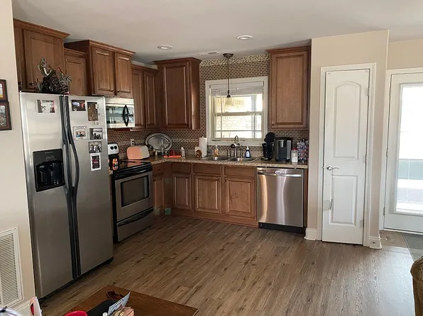 240 Village Springs Dr, Madison, AL 35756
