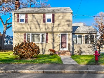 102 Pine St, Woburn, MA, 01801