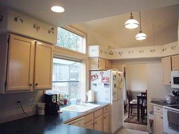 3rd image of 4416 E 42nd Ave